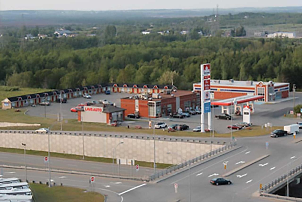 Motel Express Saint-Antonin Exterior photo